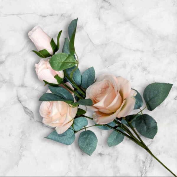 D965 Ramo de Rosas Artificiales Realistas