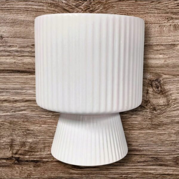 A8816 Macetero Cerámica Base con Textura Vertical