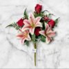 WhatsApp Image 2025-03-18 at 13.34.47 9270 Ramo Completo de Rosas, Lilium y Hojas con Detalles en Blanco