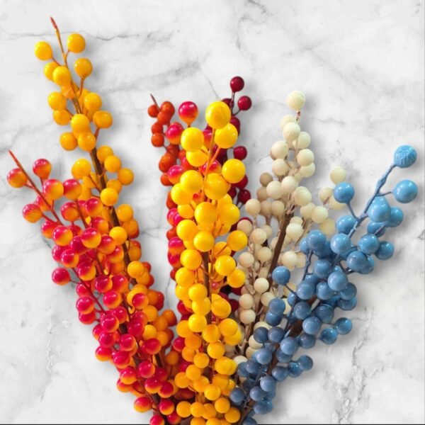 HM0069 Rama de Acebo en Variados Colores