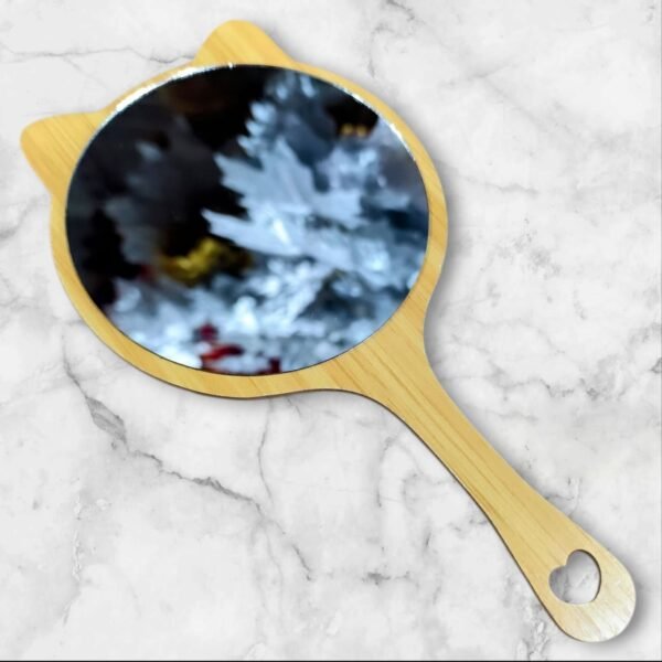 WhatsApp Image 2025-07-03 at 14.41.10 (1) K1001 Espejo de Mano Madera Mediano con Mango